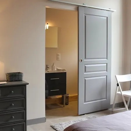 Chateau De Breuil En Beaujolais Guest house